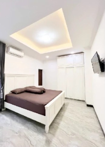 Master bedroom with AC and wardrobe