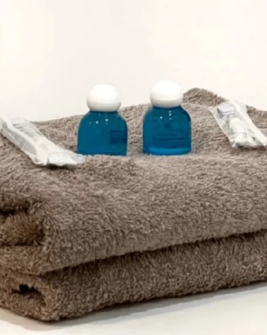 Towels and toiletries